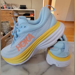 Hoka Women's Bondi 8